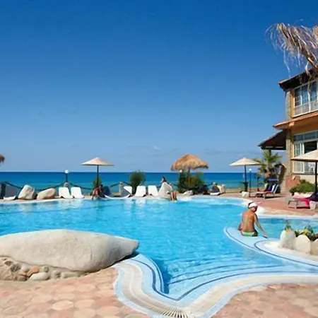 Hotel Baia Tropea 4*