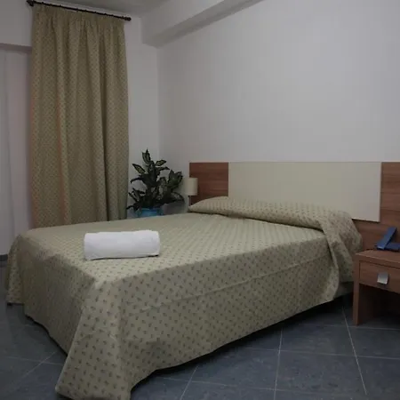 فندق Baia Tropea بارغيليا