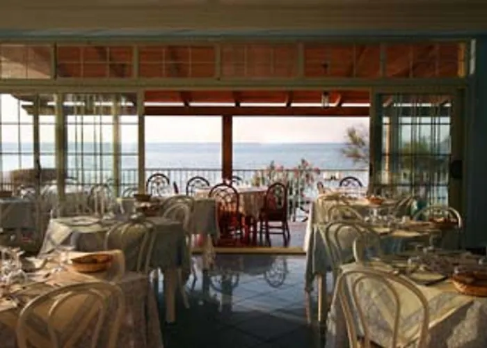 Hotel Baia Tropea Parghelia