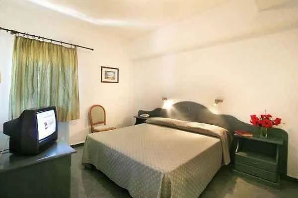 Baia Tropea 4* Parghelia