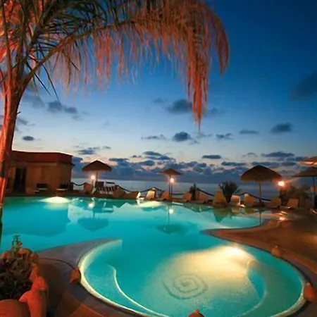 Baia Tropea 4* 파르겔리아