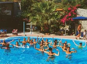 Baia Tropea ホテル パルゲリーア